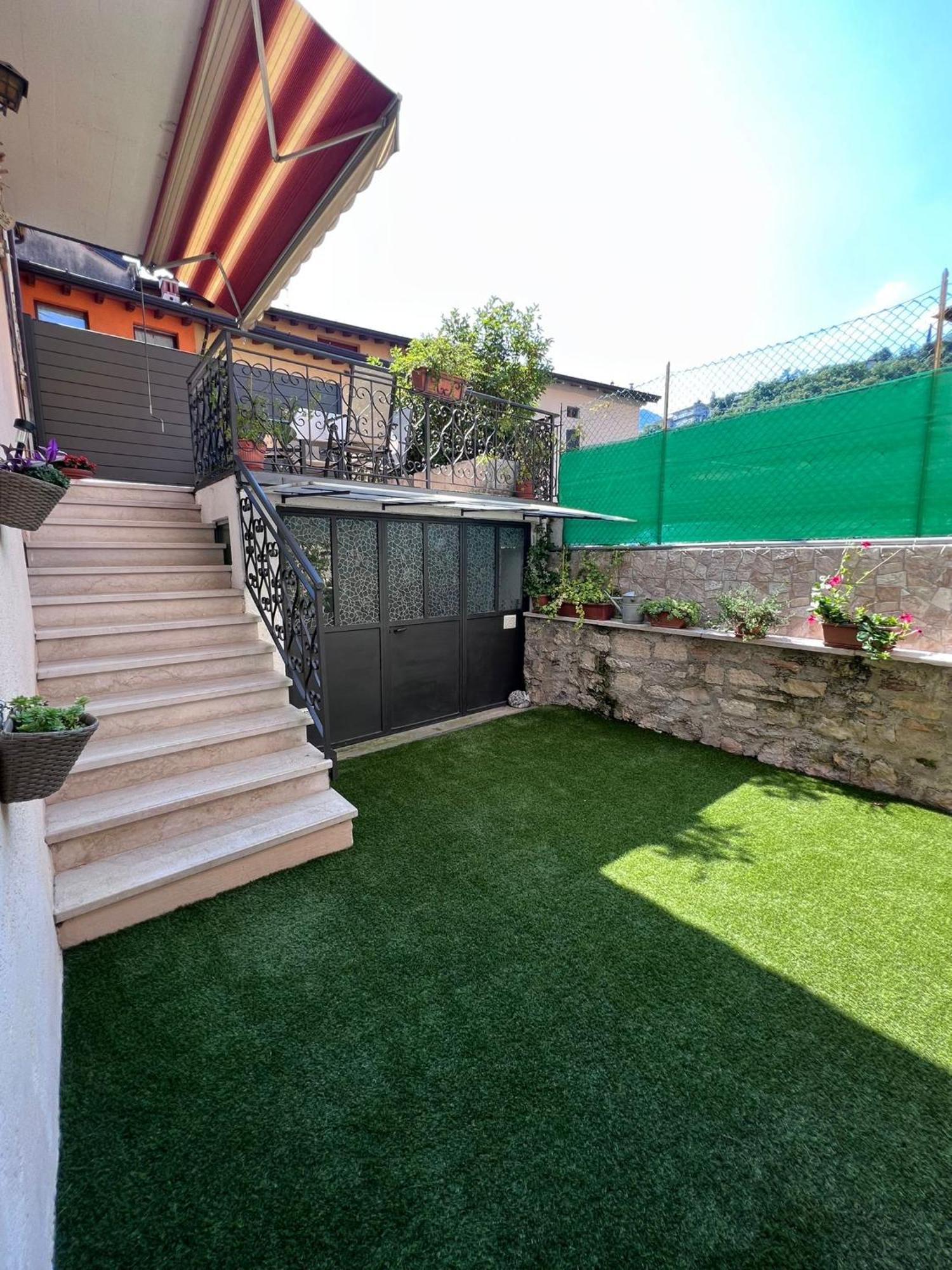Casa Caterina 2 Storey House, With A Mountain View Toscolano-Maderno Exterior foto